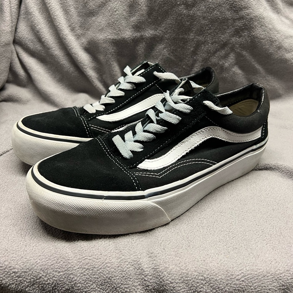 Black Platform Vans
